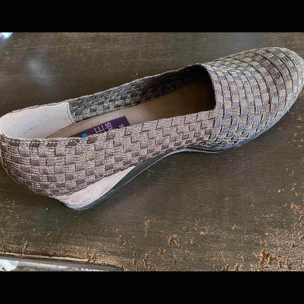 Alexis Zee Trina Wedge Shoes